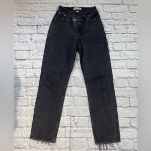 Abercrombie & Fitch The Dad High Rise Black Jeans